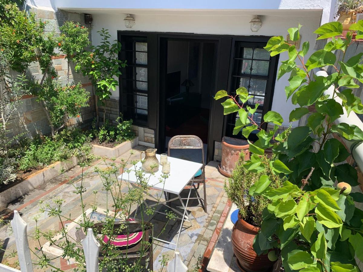 Gemuetliches Appartement In Ano Poli Thessaloniki Exterior photo