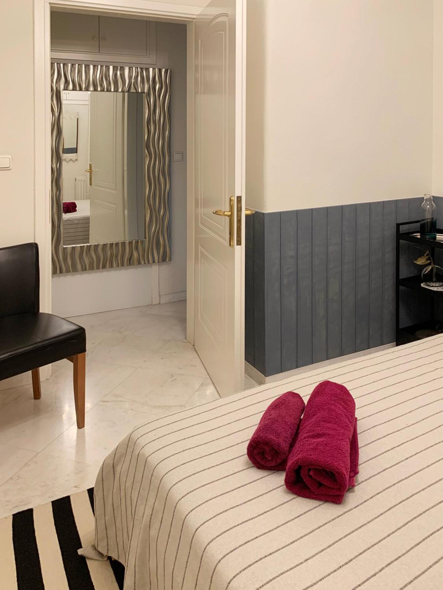 Gemuetliches Appartement In Ano Poli Thessaloniki Exterior photo